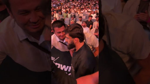 The real fan love for Arman at UFC Abu Dhabi 📸🔥