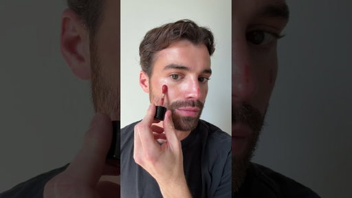 Glowy makeup look #makeupformen #makeup