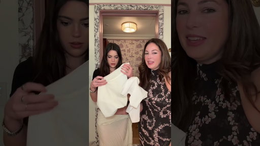 Styling my mom who worked at Calvin Klein in the 90s vintage | #motheranddaughter #calvinklein