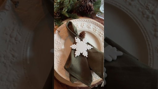 Winter Table Styling
