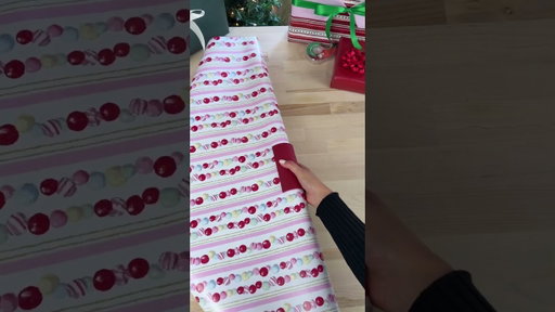 Only 10 Fridays until Christmas! 🎀 #giftwrapping #christmas #giftideas #gadgets #christmascountdown