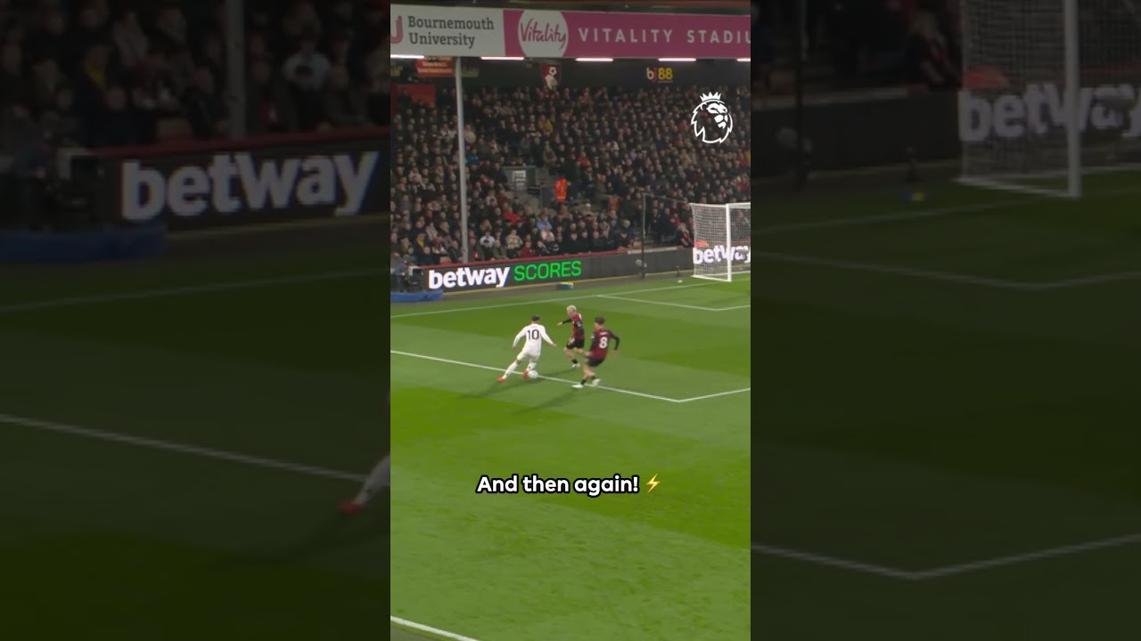 Matheus Cunha In Full Flow 🥶