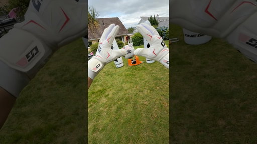 That end frame tho… 👀🍑#goalkeeper #goalkeepergloves #goalkeepertraining