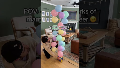 👀 Subscribe for the tutorial #balloonarch #automaticballoonarch #diy #lifehack #momhack #parenthack