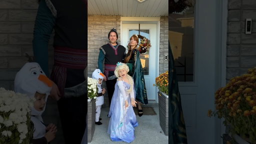 👑 It’s A Frozen Year, And Honestly? The Cold Never Bothered Us Anyway.