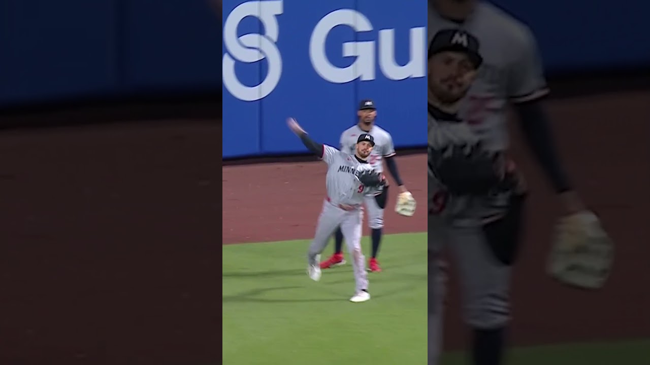 LET'S BO! Bichette CLEARS the bases! #mets #baseball #highlights #sports