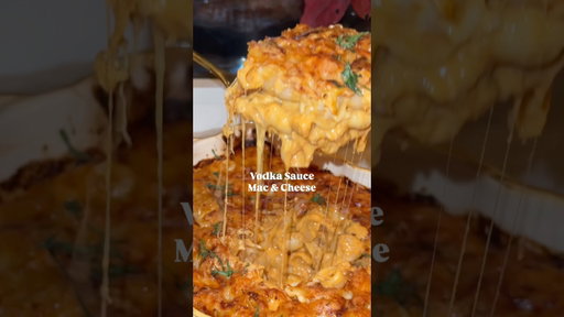 VODKA SAUCE MAC & CHEESE!!!