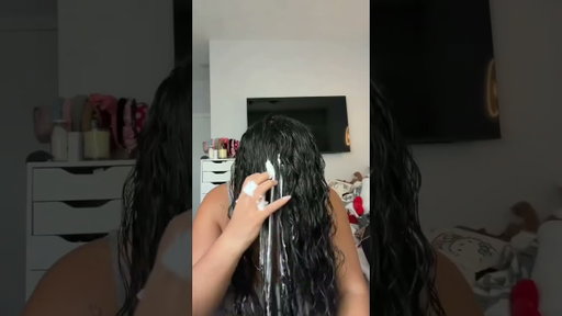 Wash day using @CÉCRED new styling collection!!! #3b #curlyhairroutine #cecred