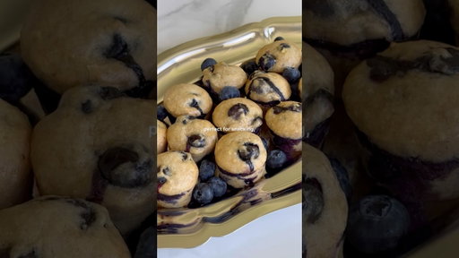 Mini Banana Blueberry Muffins - Recipe on my website, link in bio #555 #5ingredientrecipes