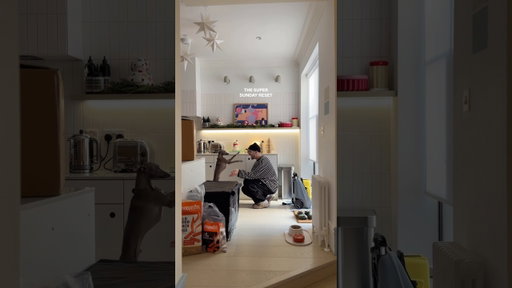 House reset 🧽 #reset #cleaning #cleaningmotivation #cleanwithme #satisfying #asmrvideo #asmr