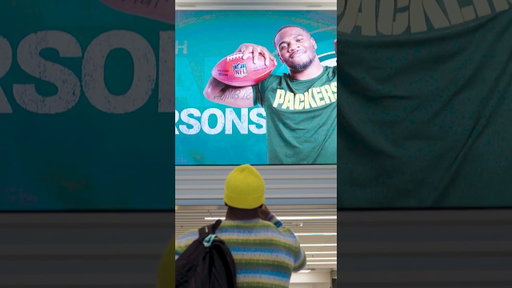 Micah Parsons arrives in Green Bay!