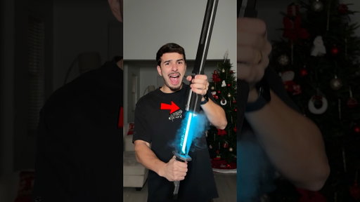 Comprei a Espada de Brinquedo Banida