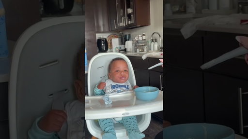 My baby is sitting in a high chair! A miracle baby! 👶🏽🍼#baby #nicumom