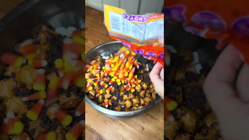 Sweet + salty = fall’s best snack mix 🍂✨ Candy corn lovers, where you at? #FallSnacks #SnackIdeas