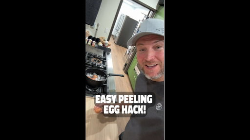 Easy Peeling Egg Hack!