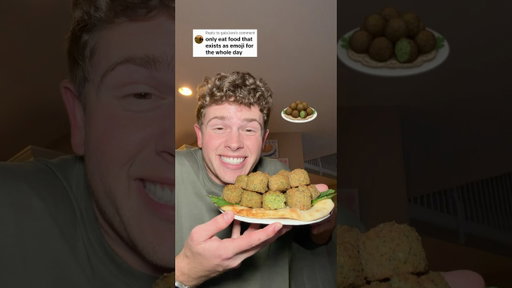 I Ate Foods That Are EMOJIS For The Entire Day!