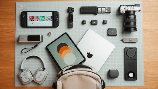 What's Inside My Tech Bag! (2025 Travel EDC Essentials)