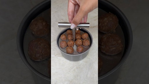 Amazon Meatball Maker🤎 #youtubeshorts #amazonhome #kitchengadgets #mealprep #mealprepmadeeasy
