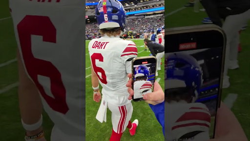 Taking a fan's phone to get a video of Jaxson Dart 🤳 #shorts #nfl #Giants #nygiants #newyorkgiants