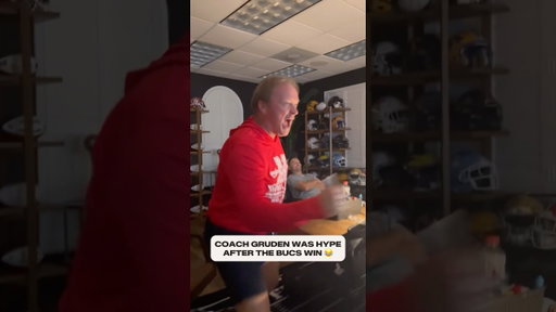 Coach Gruden was all of us watching the end of that game 👀 #win #jongruden #tampabaybuccaneers
