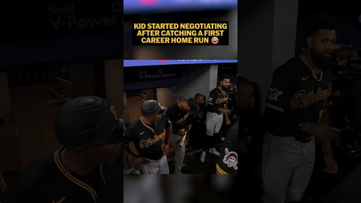 Esmerlyn Valdez traded a signed bat and hat for his home run ball 👀