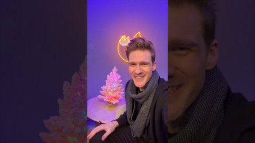 Holiday tech that connects and disconnects 🎄🦊