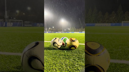 RAINY DAY FOOTBALL ASMR🌧️💆‍♂️#football #soccer #shorts