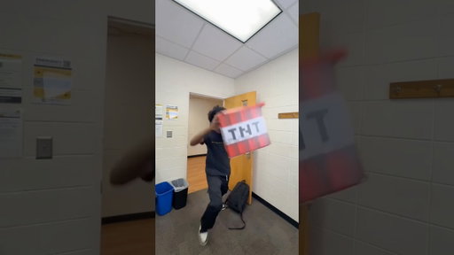 When you’re ready to leave class but your friend is still packing up🤨 #shorts #mustwatch