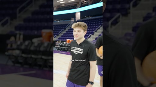 Is this the coolest job in sports? 🤔🏀 #collegebasketball #marchmadness