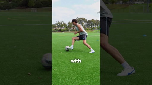 Train Like A PRO Center Back ⚽️ #soccer #football #shorts