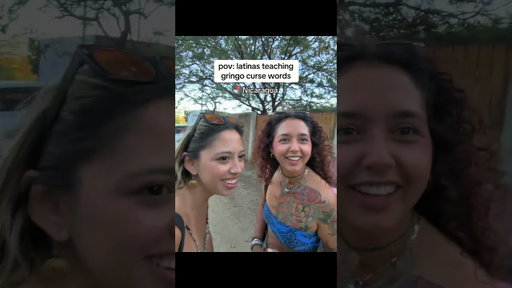 Gringo learning spanish from latinas