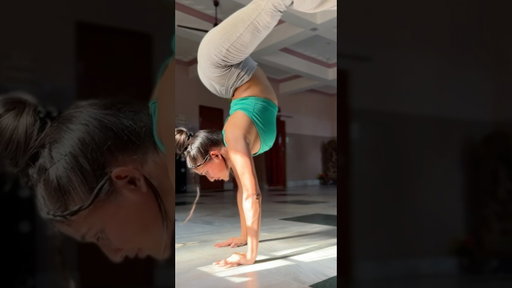 How to prep for a handstand #handstandworkout #handstand #handstandhold