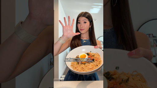 5 MINUTE KOREAN SOY GARLIC NOODLES!