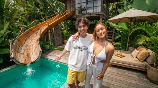 We Stayed in a Treehouse Airbnb