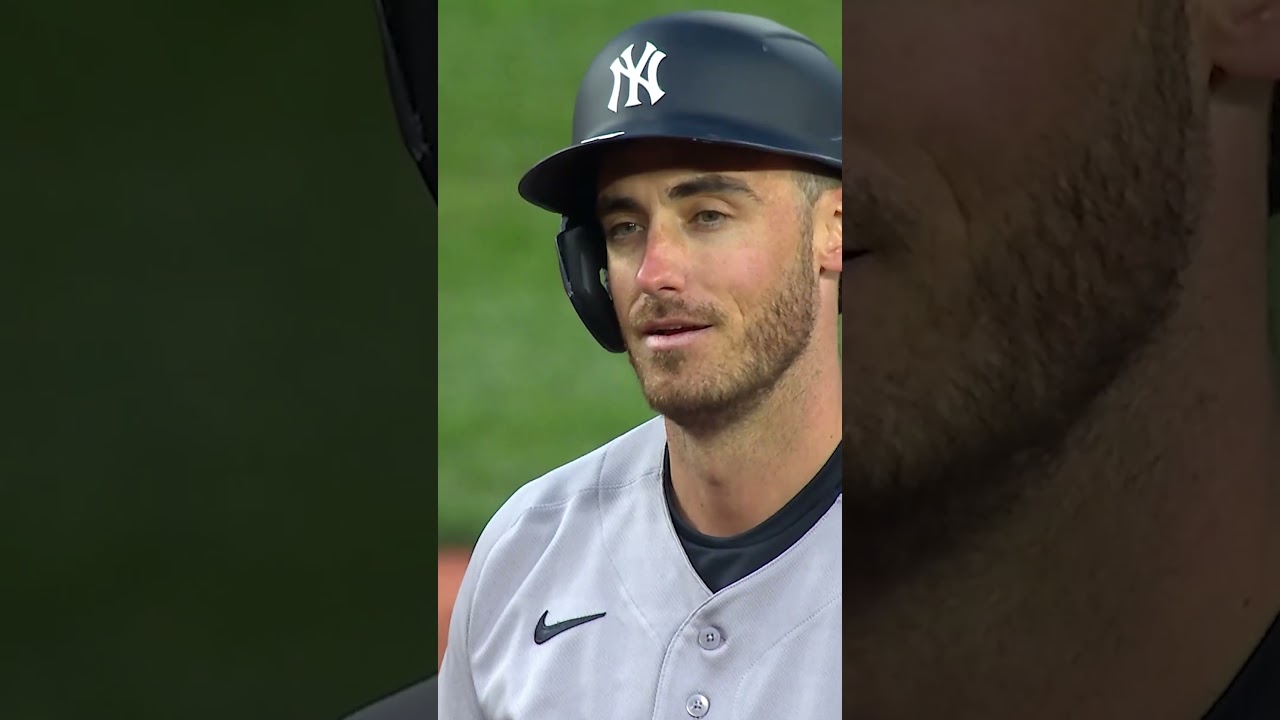 Cal Raleigh's perfect throw had Cody Bellinger in disbelief 🤯