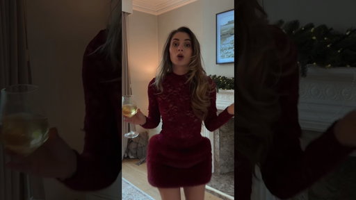 A cute Christmas & a cute dress ❤️✨🎄 #ootd #dress #ukfashion