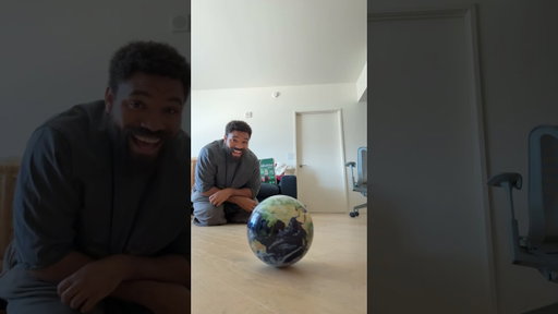 Move the globe #cool