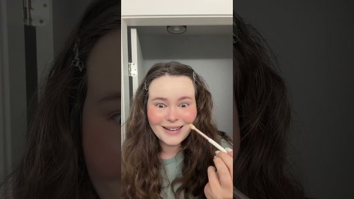 Long distance girlies help a sister out 🫶🏻✨✈️ #grwmchitchat #storytimes #lifeupdate