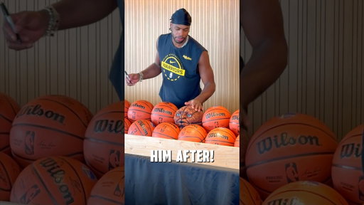 Old Ball Crashed Warriors Autograph Session | #shorts