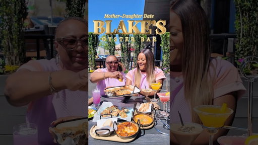 Trying Blake’s Oyster Bar in Atlanta with My Mom | Oyster Lovers MUST Watch  #mothersday #shorts