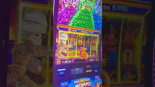 ARE YOU NOT ENTERTAINED?!? FOLLOW US! #gambling #casino #money #comedy #slots