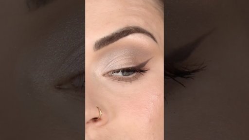 Is this the cool toned palette we’ve been asking for?! #eyeshadowtutorial