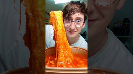 Cheesy Tteokbokki Korean Corn Dogs!