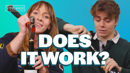 How to Open a Wine Bottle Without a Corkscrew – 2 Methods Tested