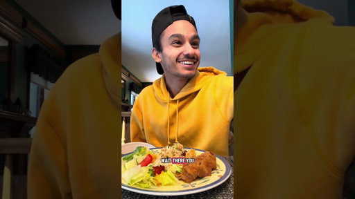 EATING FRIED CHICKEN DURING DINNER TO SEE HOW MY MOM REACTS