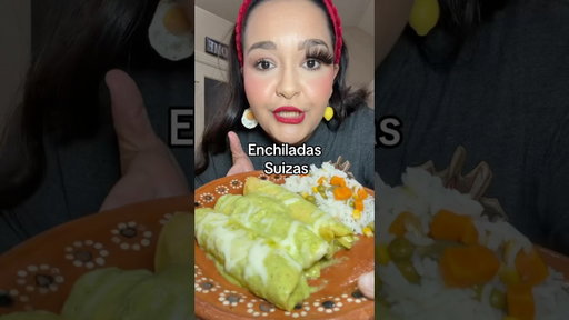 Enchiladas Suizas Recipe | Creamy Green Chicken Enchiladas