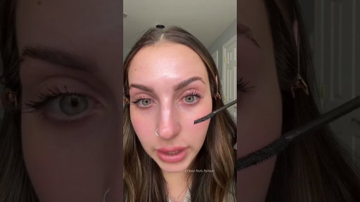 no cuts no edits just pure application of this incredible mascara