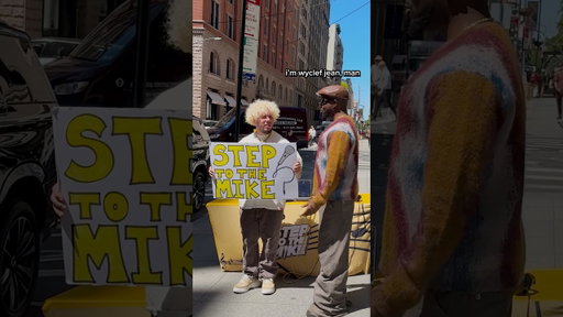 #WyclefJean really pulled up and blessed the whole sidewalk with a concert 🏙️😭 #steptothemike