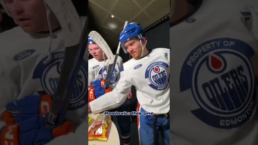 Oilers Try Leon Draisaitl's Favourite Candy 🍬