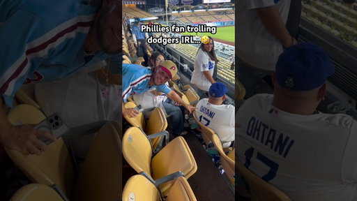 Phillies fans are the worst! #mlb #baseball #dodgers #phillies